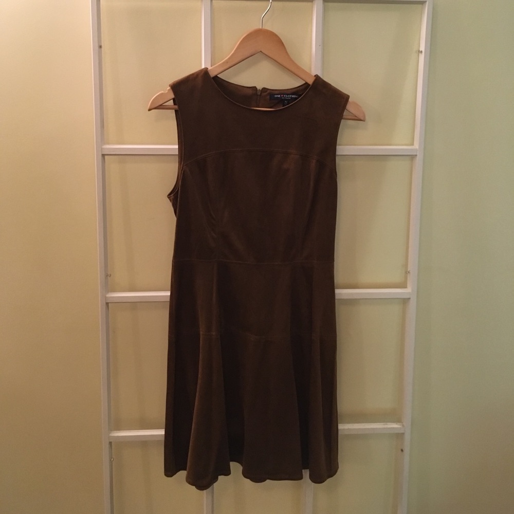 70s Fux-suede dress reproduction