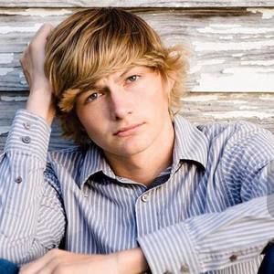 Meet your Posher, Clayton