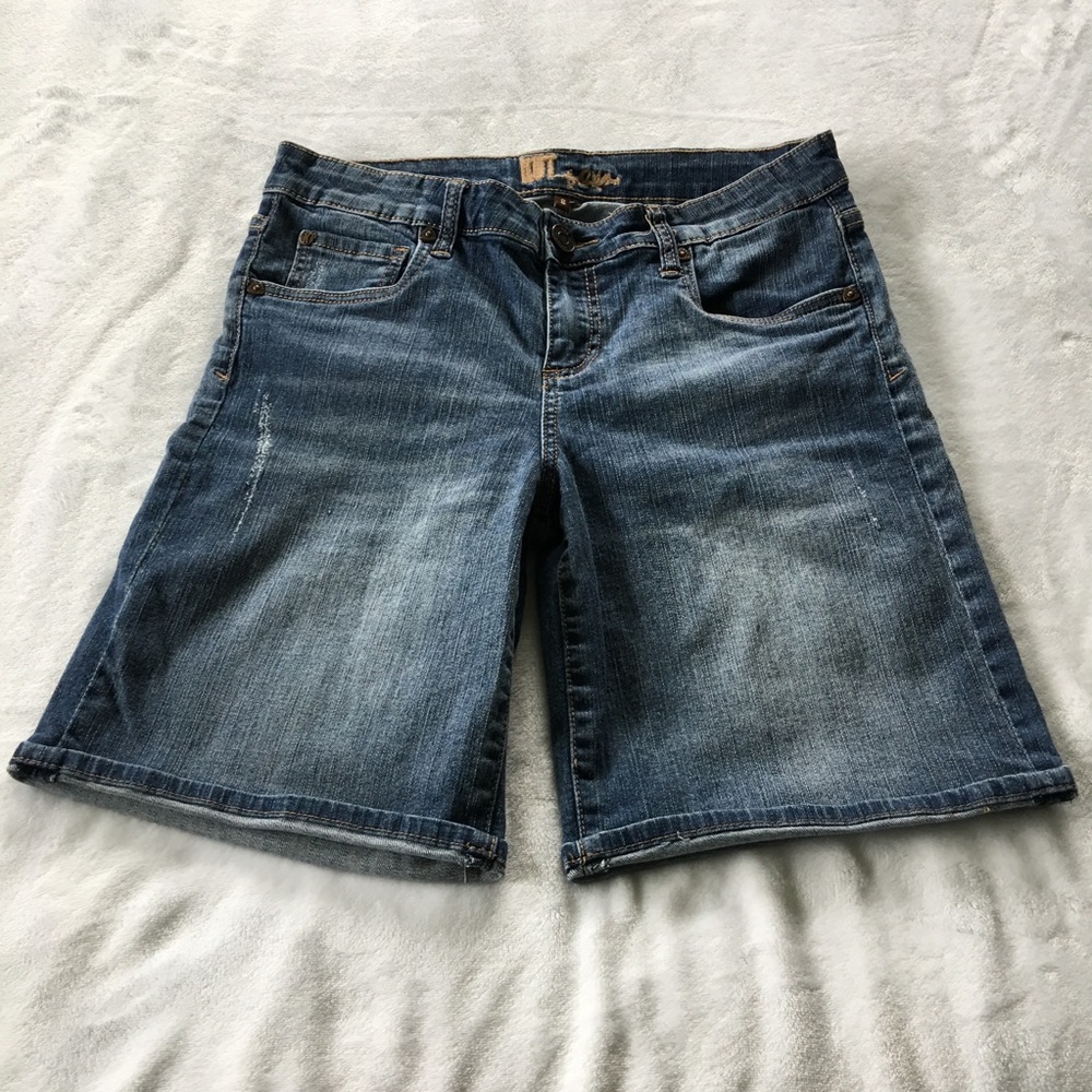 Kut from the Kloth modest denim shorts stitchfix