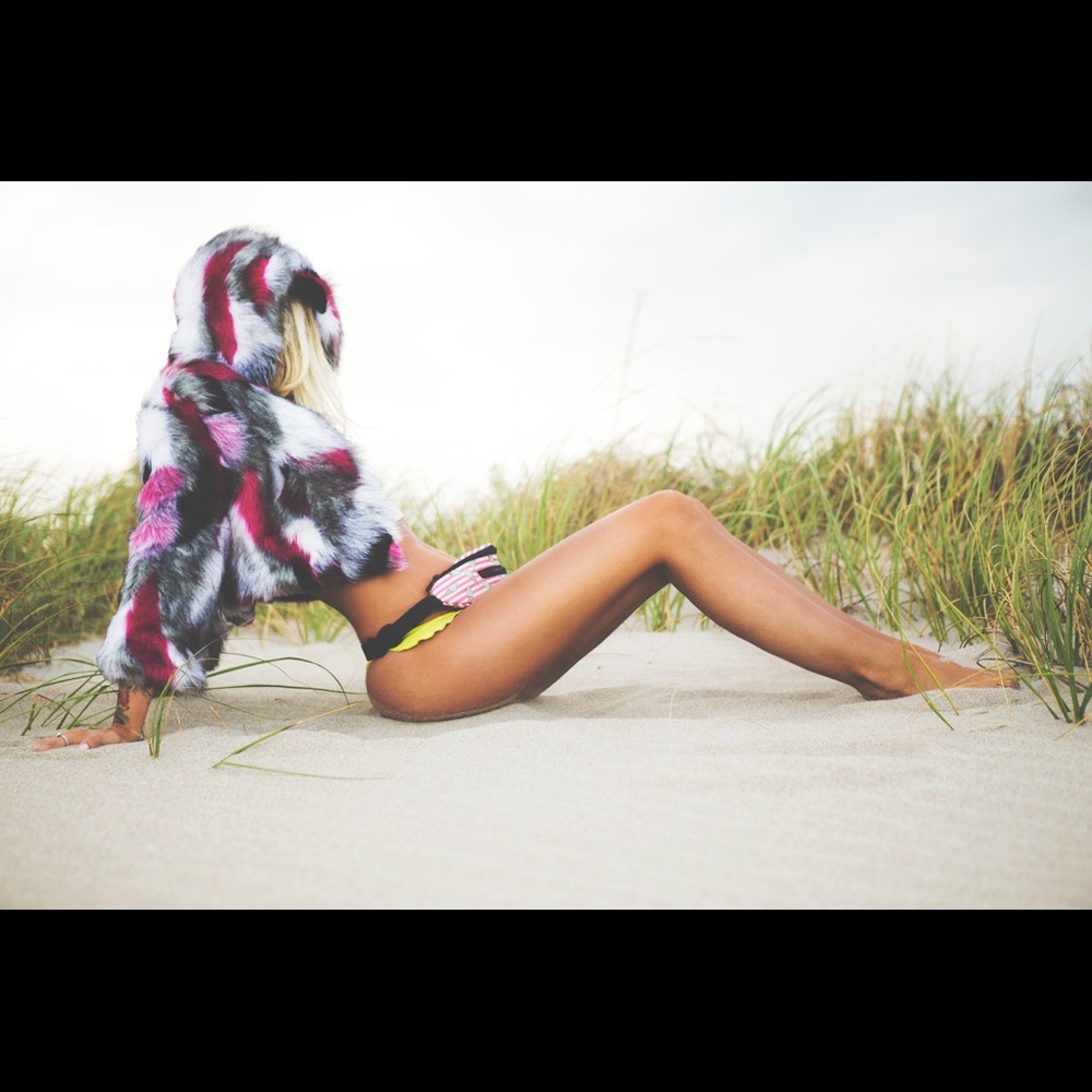Spirit hoods limited edition crop hood