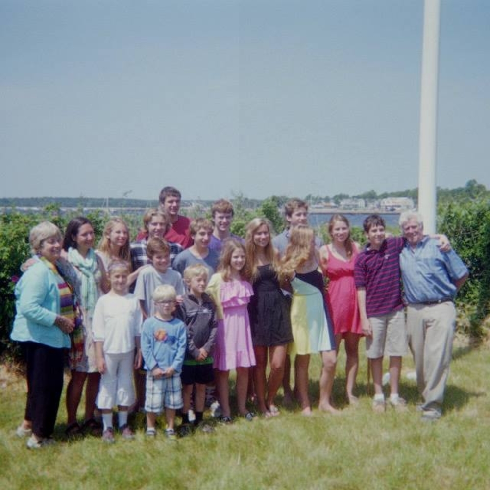 Meet your Posher, Avery