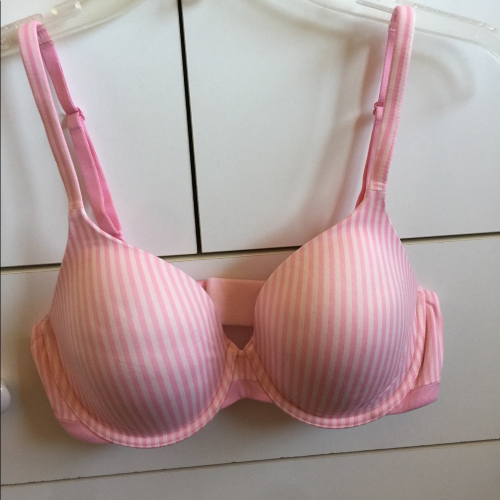 Victoria Secret bra