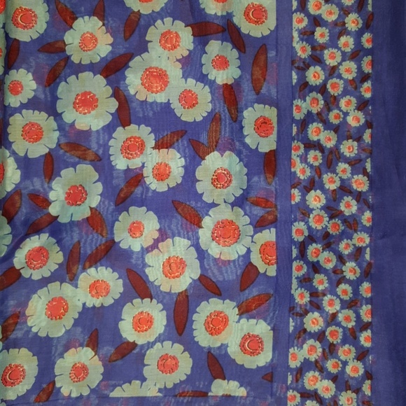 Kate Spade Accessories - BRAND NEW Kate Spade Oblong Floral Scarf Wrap MINT