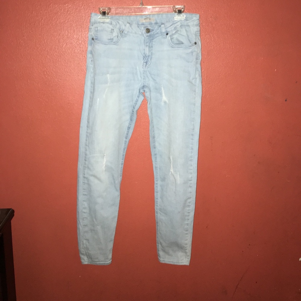Forever 21 Distressed Skinny Jeans