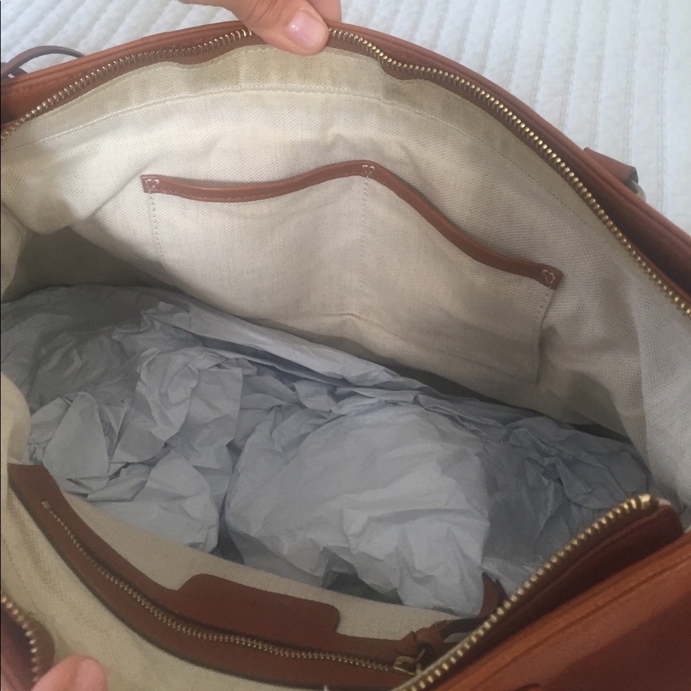 Michael Kors Leather Bag - Picture 3 of 8