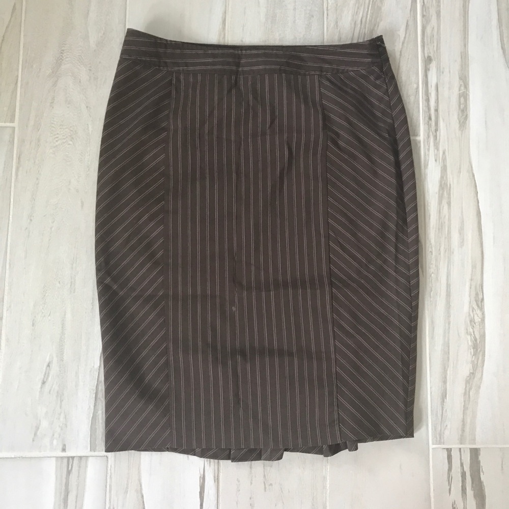 Knee length dress skirt
