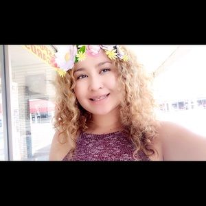 Meet your Posher, Alondra