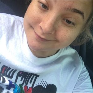 Meet your Posher, Leigha