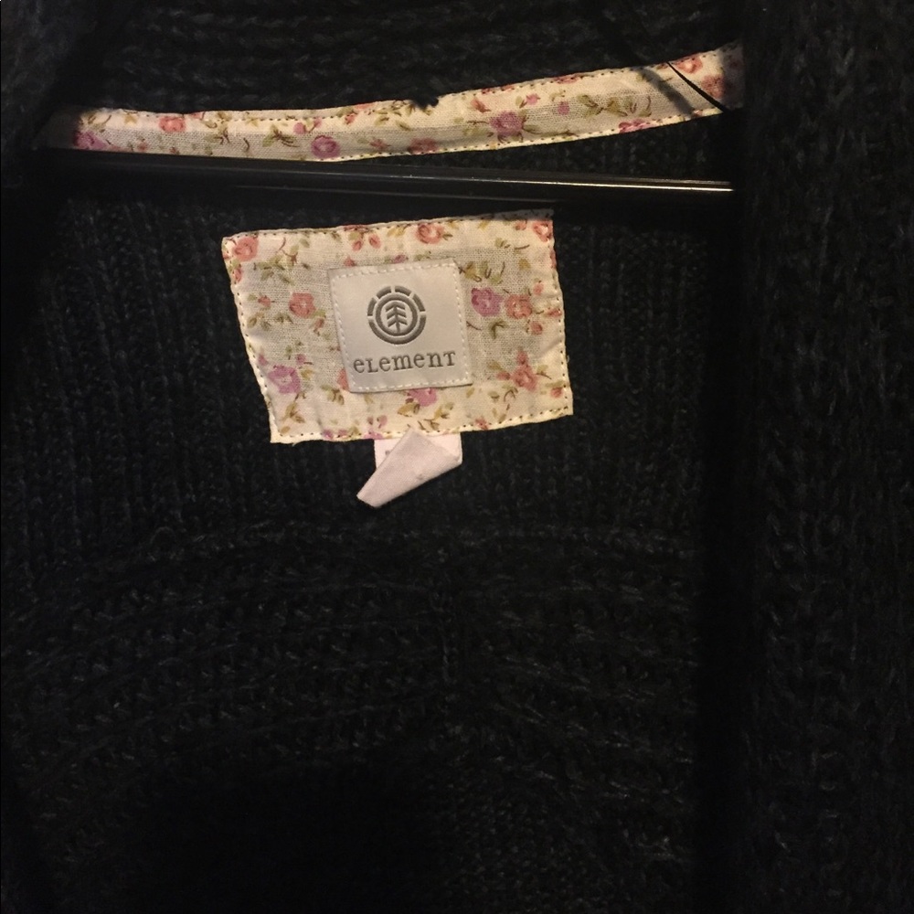 Cardigan - Picture 2 of 2