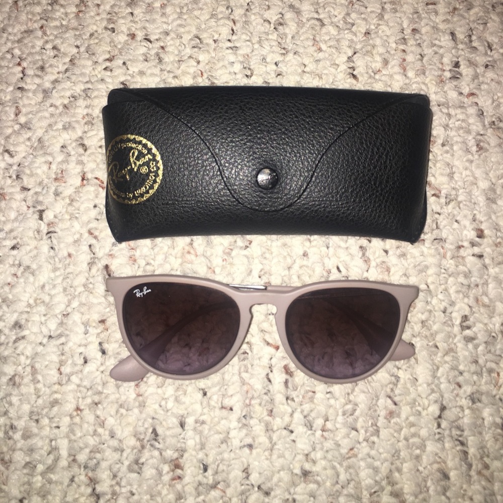 Authentic Erika raybans with black ray ban case