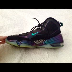 I.C. Nike elite basketball shoes box included