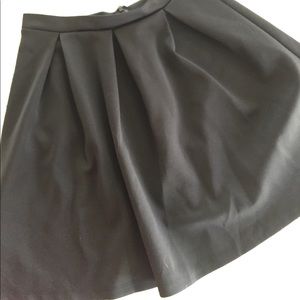 Black Pleated Knee Length Skirt