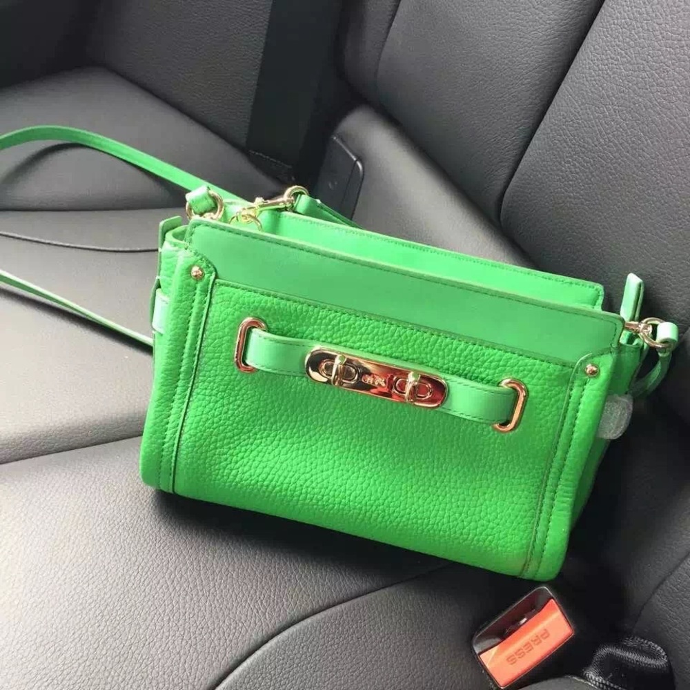 NWT Coach Swagger crossbody bag 53032