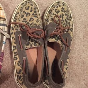 Cheetah print sperrys
