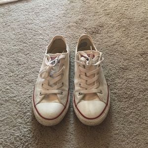 White converse! Size 6