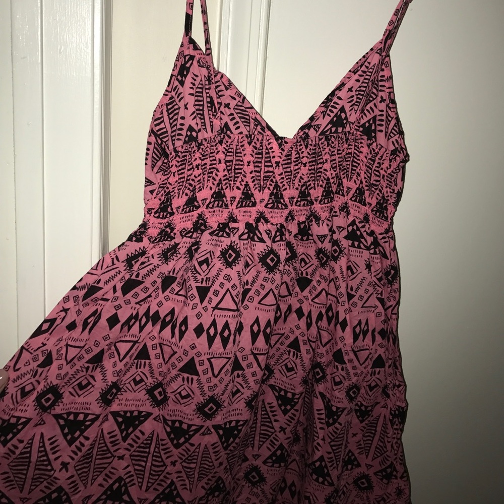 Aztec Dress - Picture 2 of 4