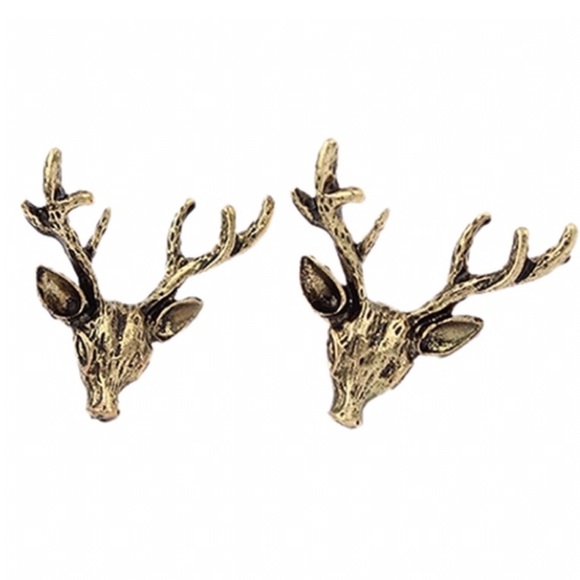 🆕 Oh Deer! Cute Deer Stud Earrings - Picture 5 of 5