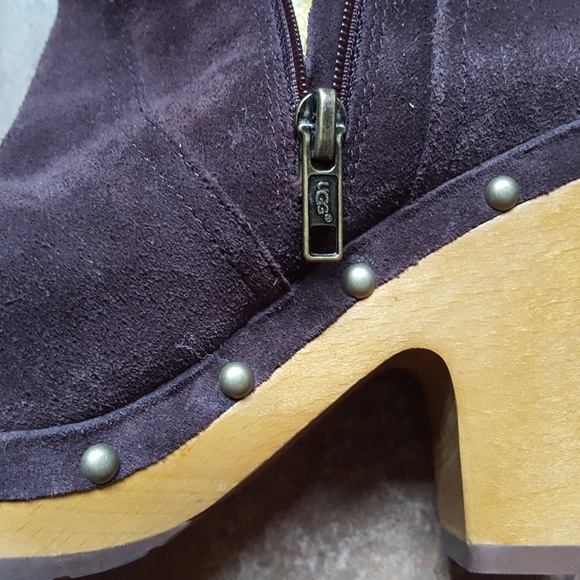 Boots - Picture 3 of 7