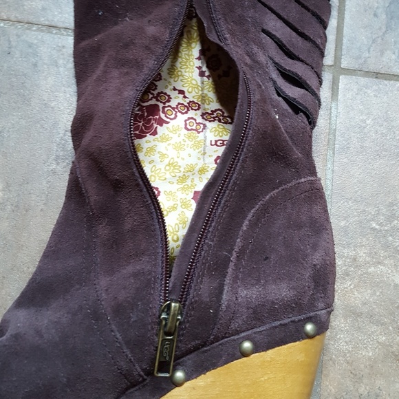 Boots - Picture 7 of 7