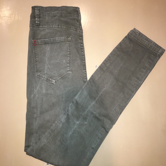 BDG Sky High Ultra Skinny Khakis - Picture 2 of 2