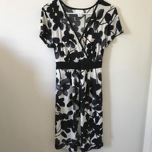 Motherhood maternity dress