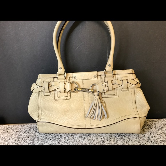 Coach Cream Purse/ bag - Picture 1 of 4