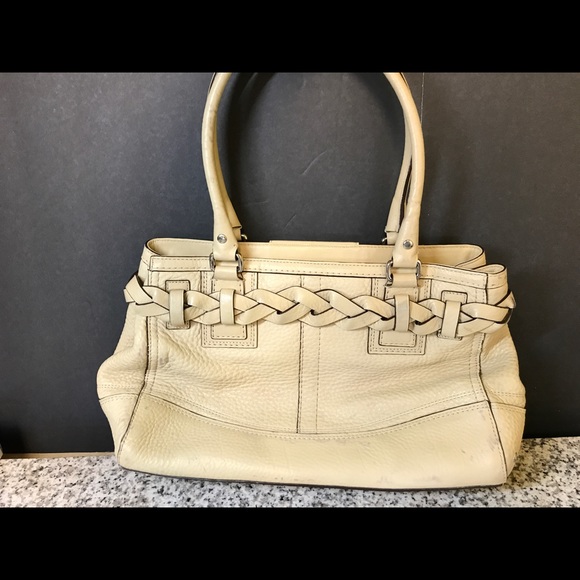 Coach Cream Purse/ bag - Picture 2 of 4