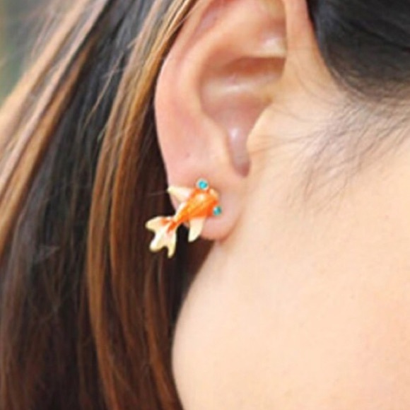 🆕 "Don't Be Koi" Stud Earrings - Picture 1 of 2