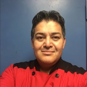 Meet your Posher, Javier