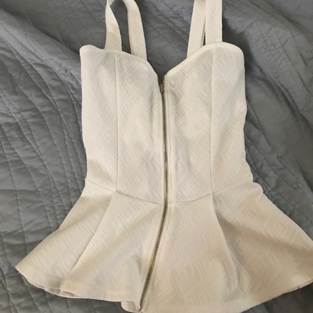 zip up white peplum top