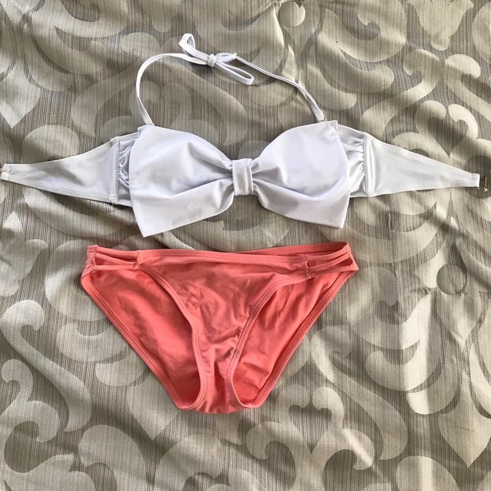 👙👙 NEVER WORN