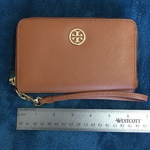 Tory Burch / Robinson Smartphone Wristlet Wallet