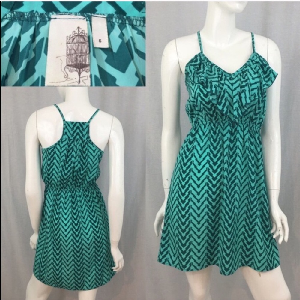 SOLD Size Small Francesca's Chevron Ruffle Dress - Picture 1 of 4