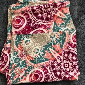 ONE SIZE LULAROE Colorful Dobby (🤷🏼‍♀️) owls