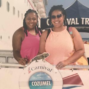 Meet your Posher, Regina