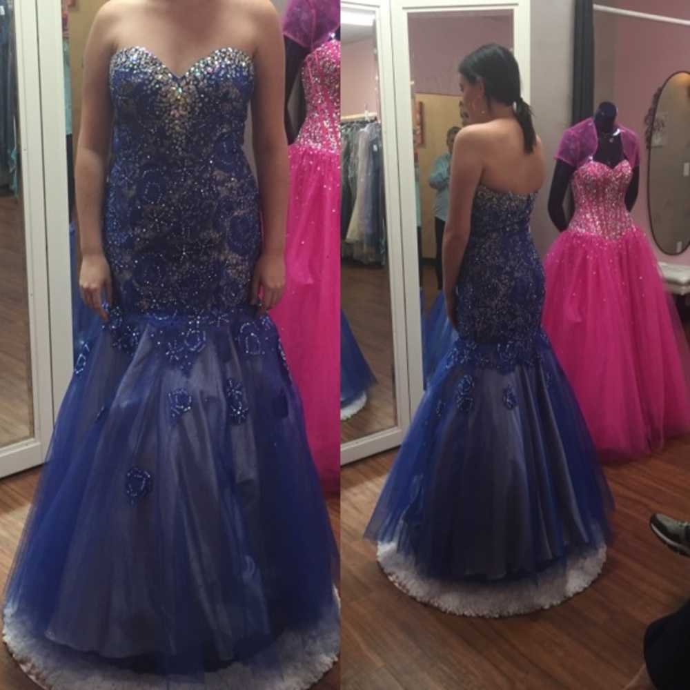 Formal Prom/ Pageant Dress