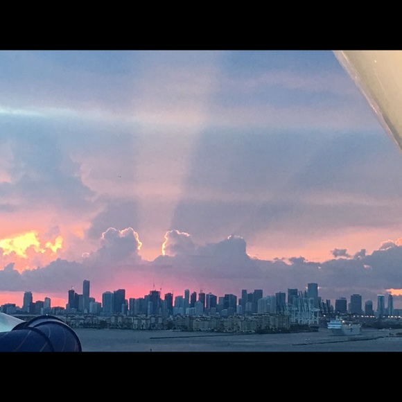 Meet your Posher, Aunt B - Picture 5 of 9