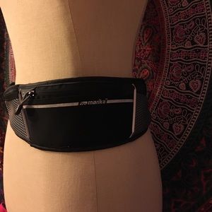 Athletic fanny pack with headphone hole