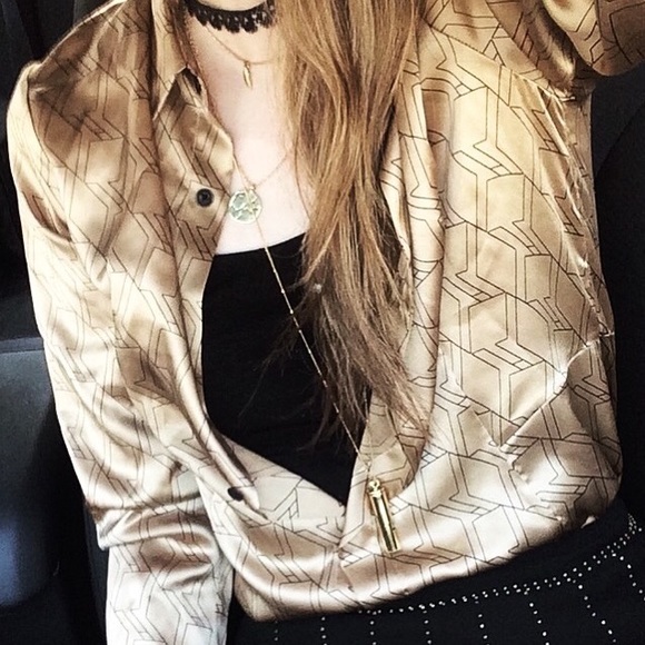 $370 RAG & BONE SILK SHIRT - Picture 7 of 8