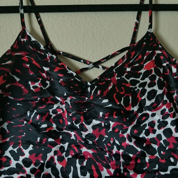 Silky Animal Print Top - Picture 2 of 5
