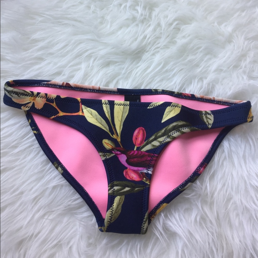 TRIANGL bikini bottom SIZE S