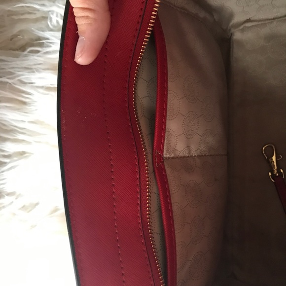 Michael Kors Purse - Picture 5 of 5