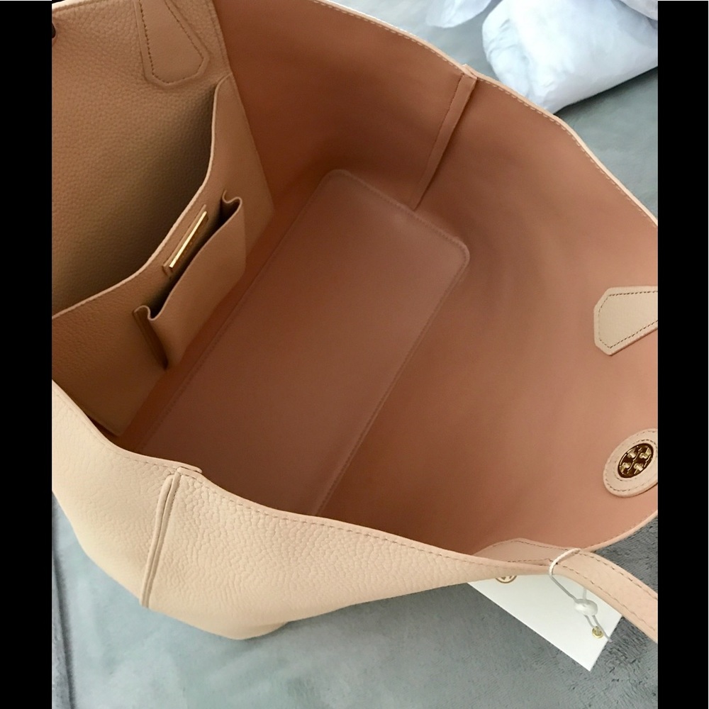 ❌SOLD❌ Tory Burch Perry Tote - Picture 7 of 8