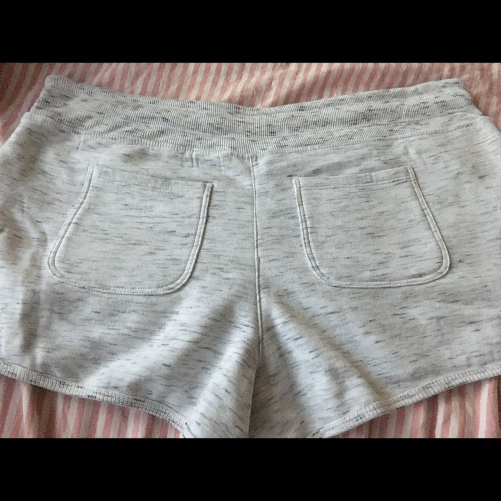 Calvin Klein Sweat Shorts - Picture 5 of 5