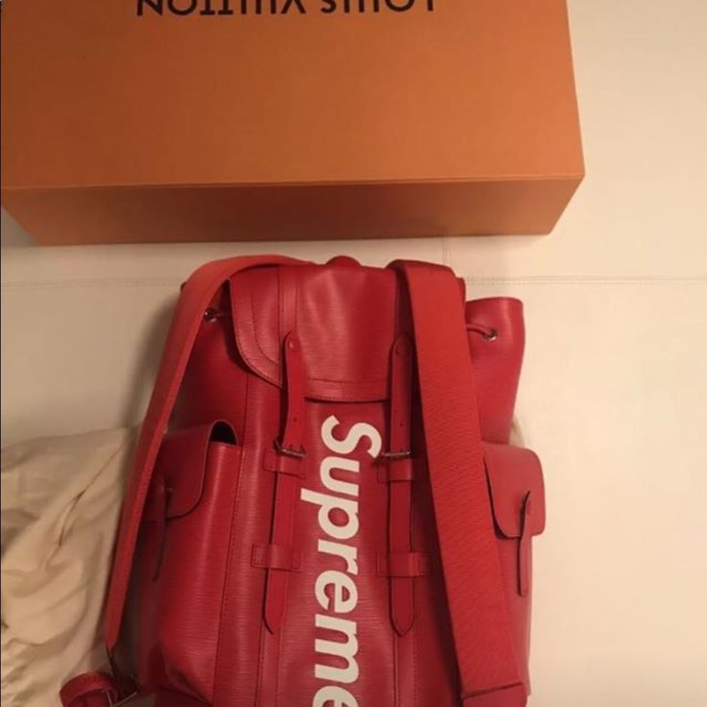 Resell Lv used x Supreme Chris backpack