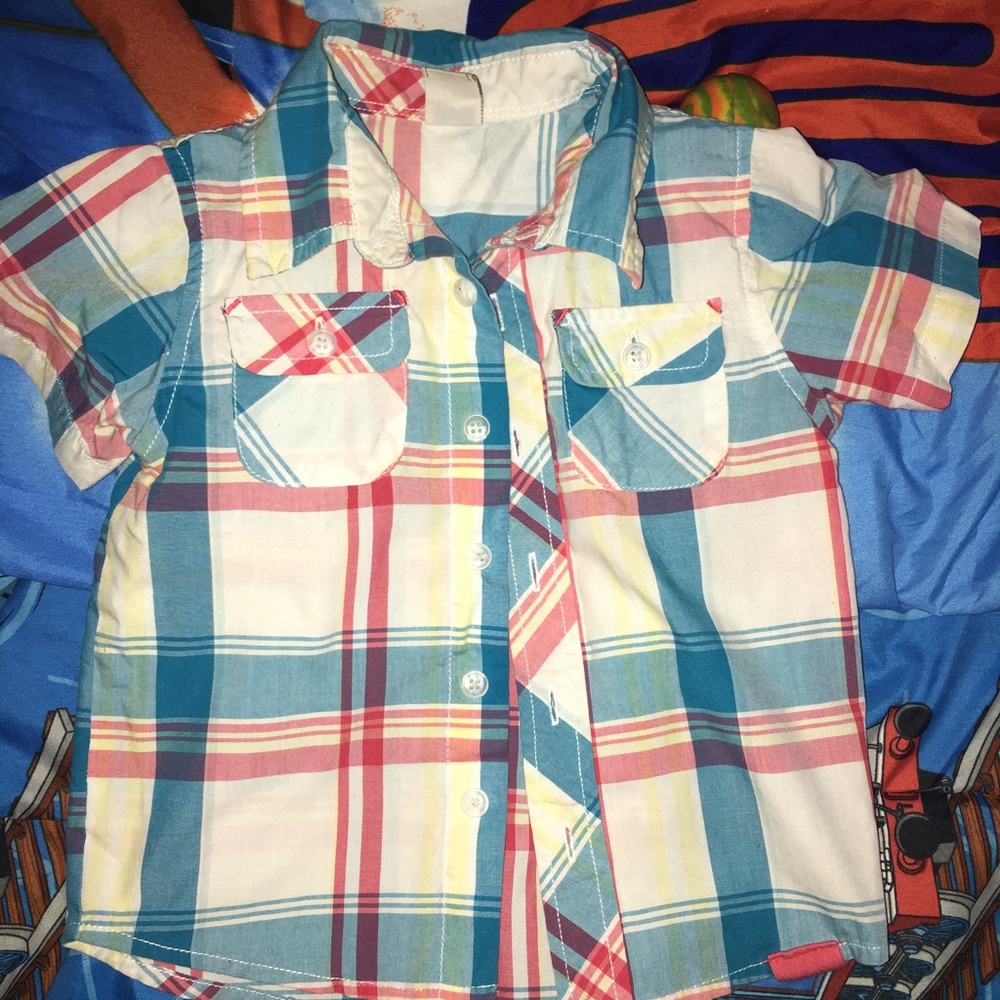 Old Navy shirt