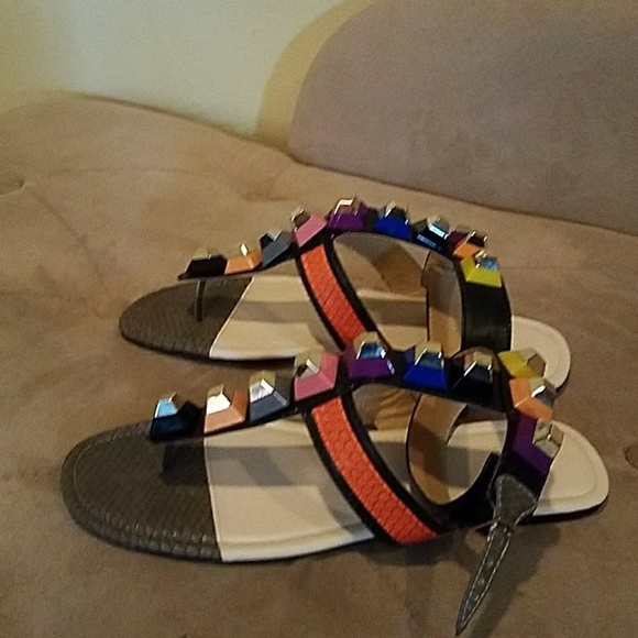 Sandals - Picture 2 of 3
