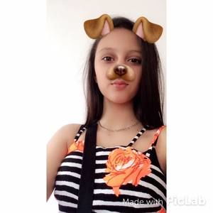 Meet your Posher, Camila