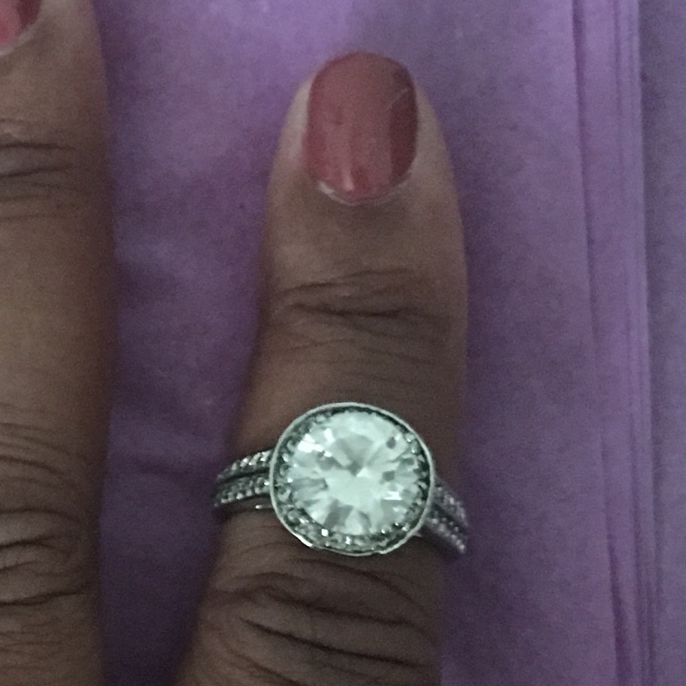 2 Carat CZ Stone On Sterling Silver Ring•Size 9