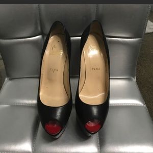 Christian Louboutin Pumps